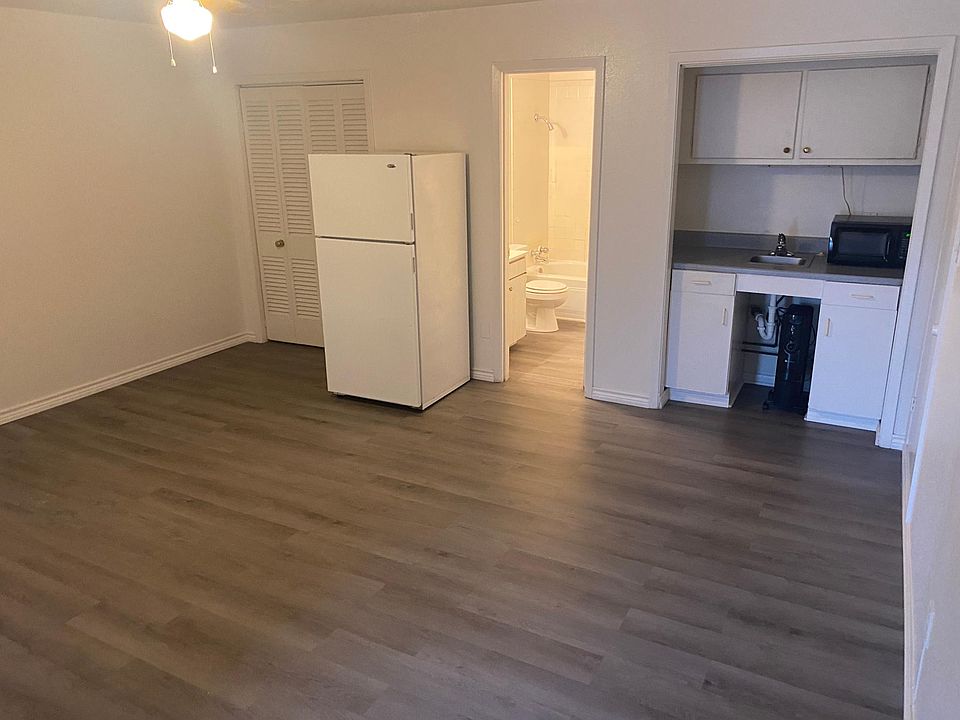 2nd image of 322 S Waco St #12