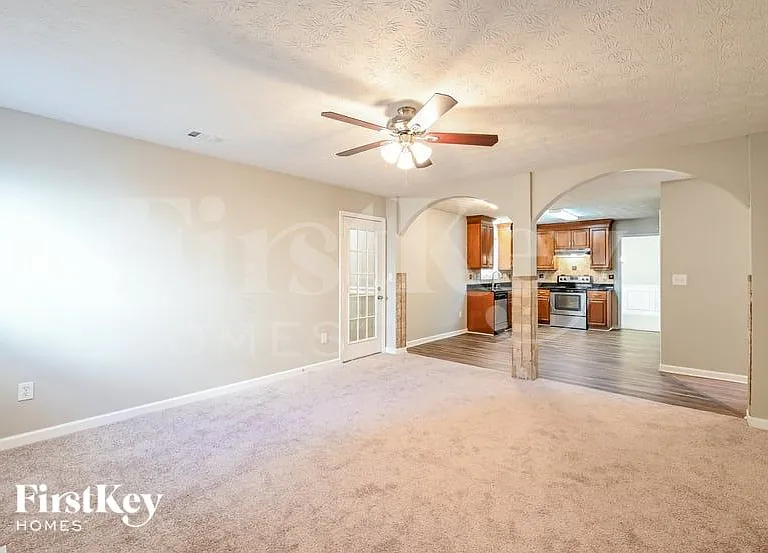 4285 Bradstone Trce NW — Photo 3