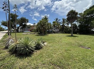  Dolphin ST, BONITA SPRINGS, FL 34134