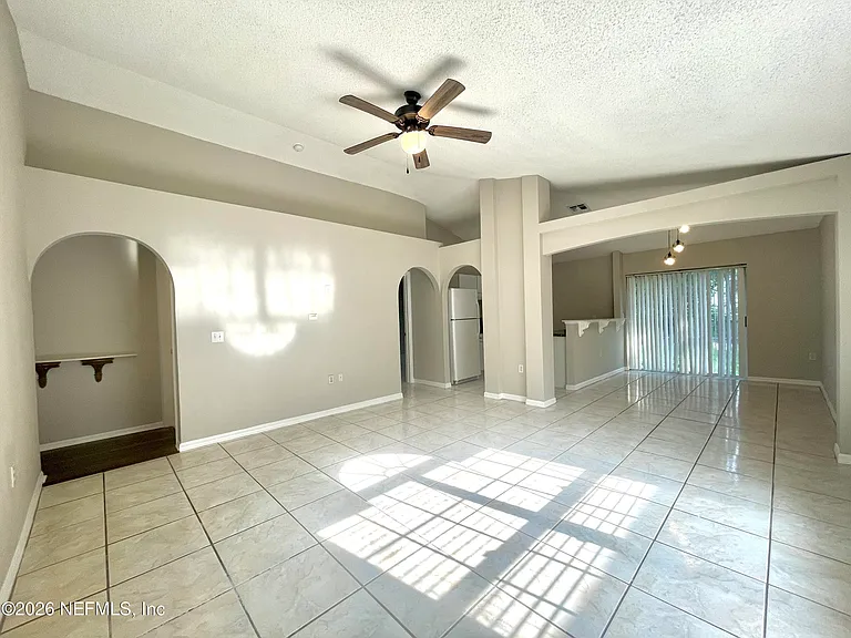 7329 Lawn Tennis Ln — Photo 3
