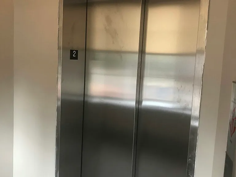 400 S Superior St #202 — Photo 10