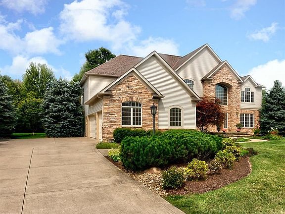 2nd image of 6704 Winston Ln #128