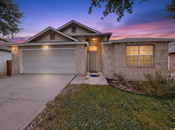 3304 Whisper Bluff, Schertz, TX 78108