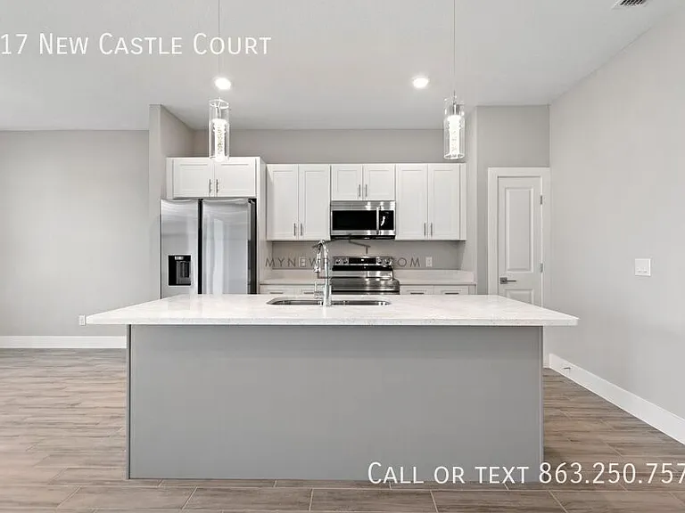 217 Newcastle Ct — Photo 17