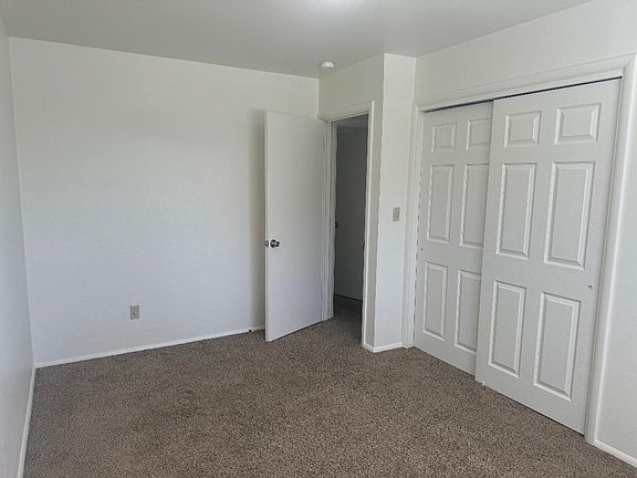 5th image of 1336 Elmwood Cir #1336