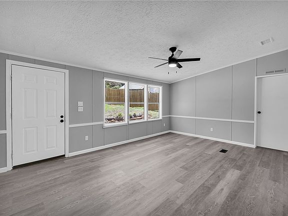 3rd image of 315 Ranger Rd