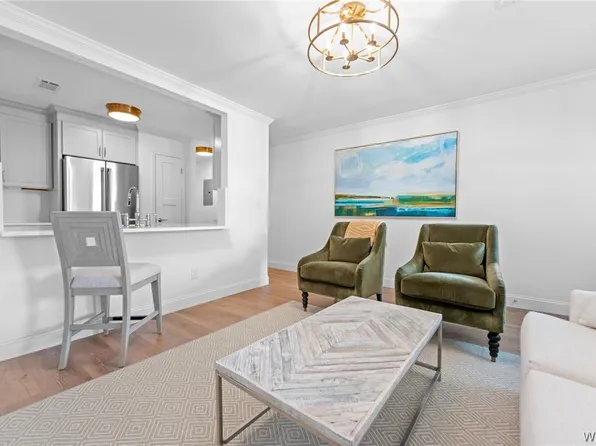 1228 8th St APT 223, Tuscaloosa, AL 35401