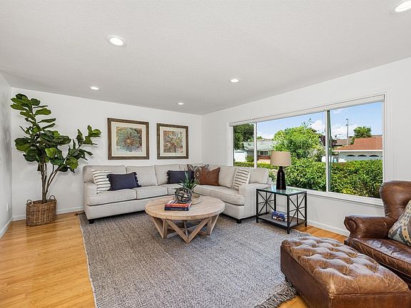 5th image of 430 Zimpher Drive