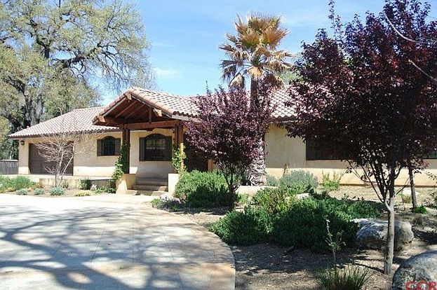 1st image of 9265 Carmelita Ave