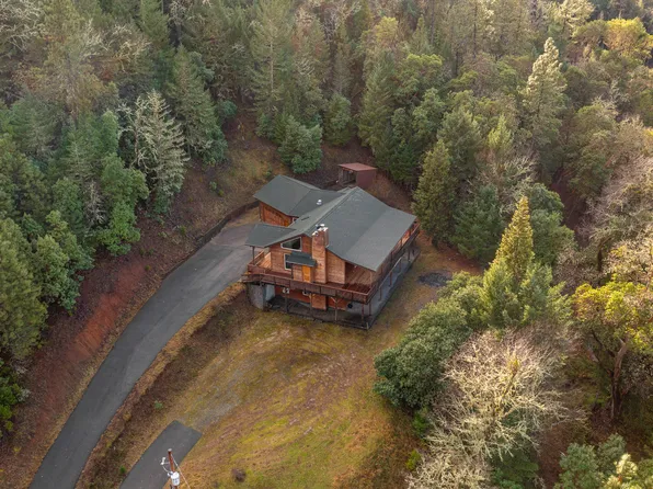 1531 Southside Rd, Grants Pass, OR 97527