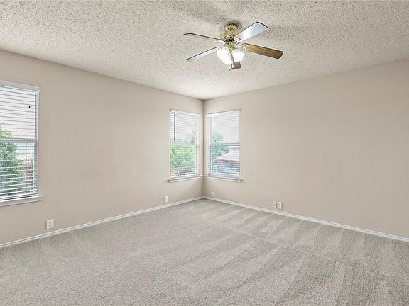 5th image of 2133 Breanna Way