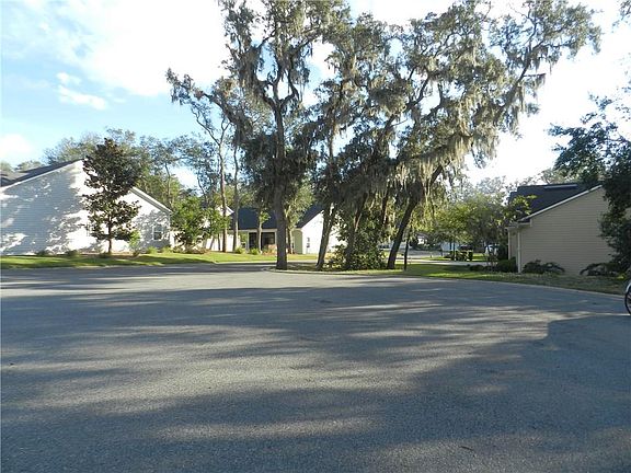 4th image of 1603 Highland Dunes Way