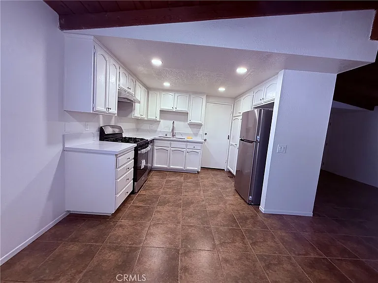 4628 Birdfarm Rd — Photo 4