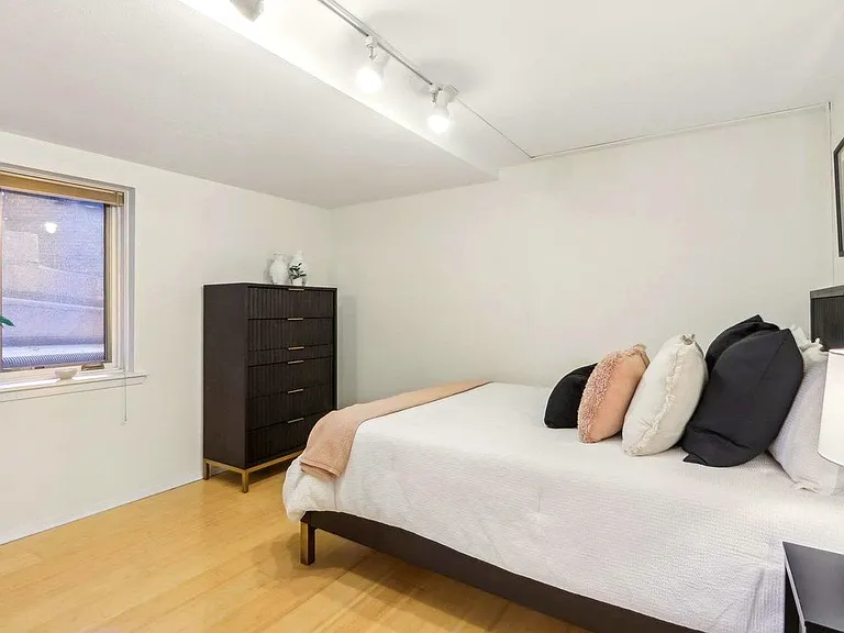 336 N Allen St #3 — Photo 8