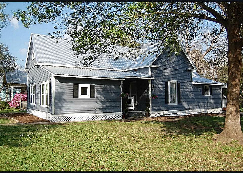 1st image of 500 Hudgins St