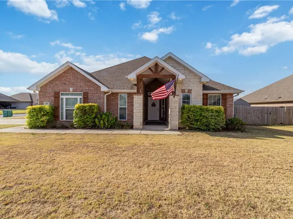 511 Cortland St, Bentonville, AR 72712