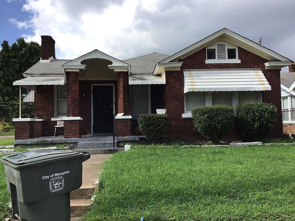 1st image of 582 E Mallory Ave
