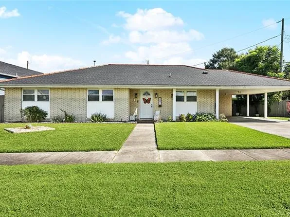 309 Fawn Dr, Arabi, LA 70032