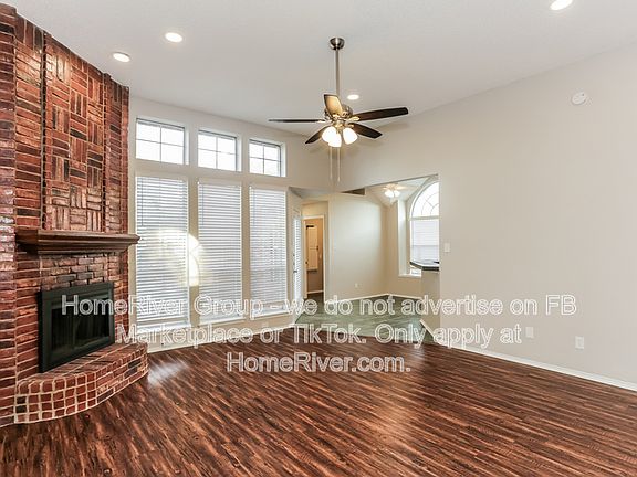 2nd image of 720 Brees Dr