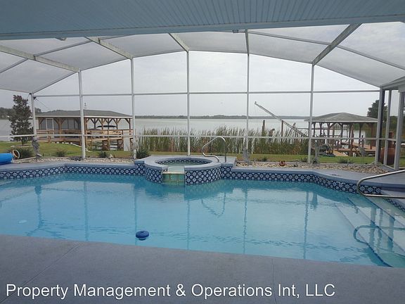 2nd image of 28940 Beauclaire Dr