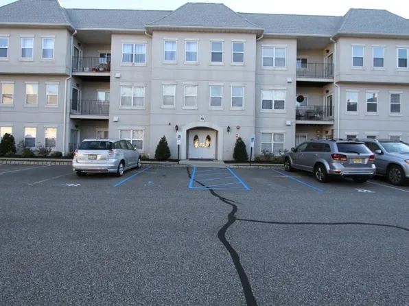 612 Brittany Dr, Wayne Twp., NJ 07470