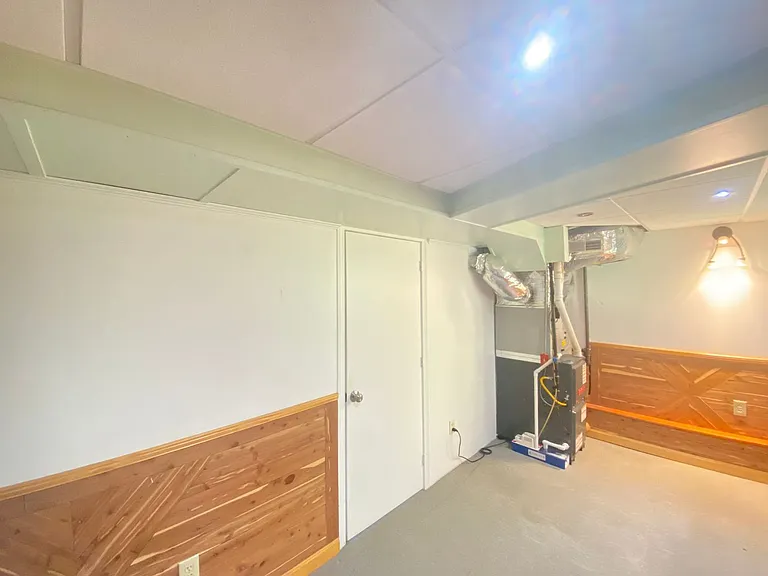 18 Profile Cir — Photo 24