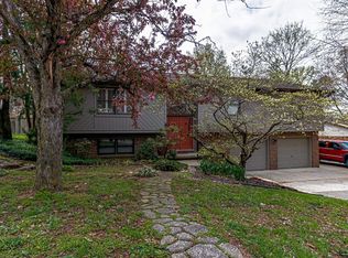 7255 Fairview Dr, Newburgh, IN 47630