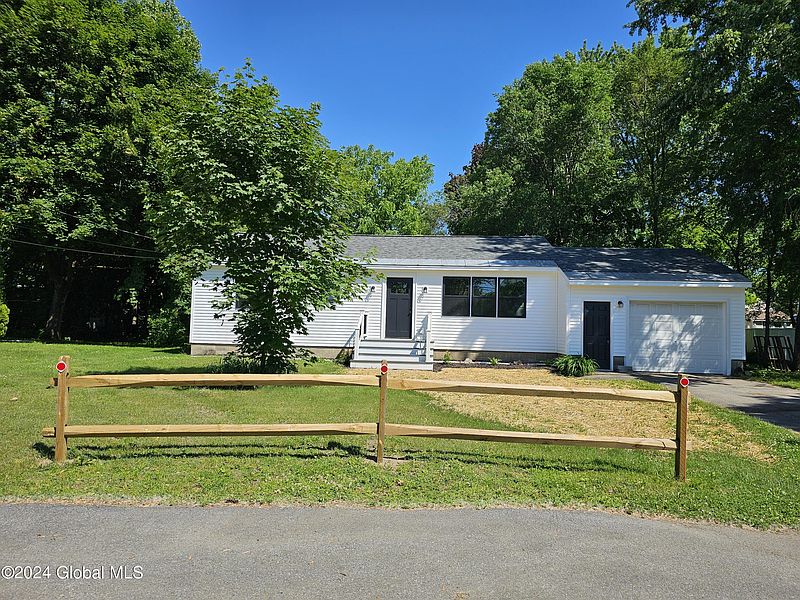 2nd image of 1 Birch Lane