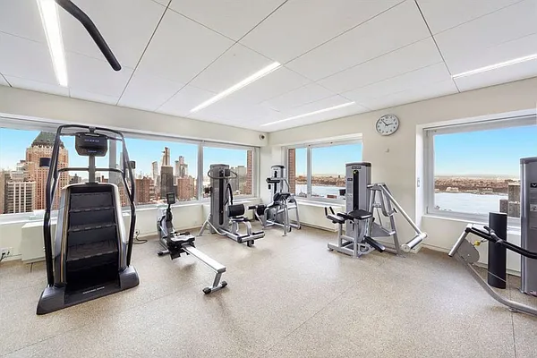 Rented by Citi Habitats | media 9