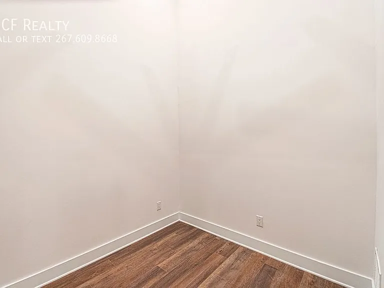 1211 Bainbridge St #2D — Photo 3