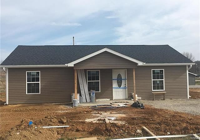 1st image of 181 Cypress Dr