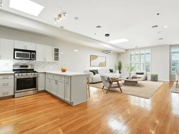 204 Jackson St APT 9, Hoboken, NJ 07030