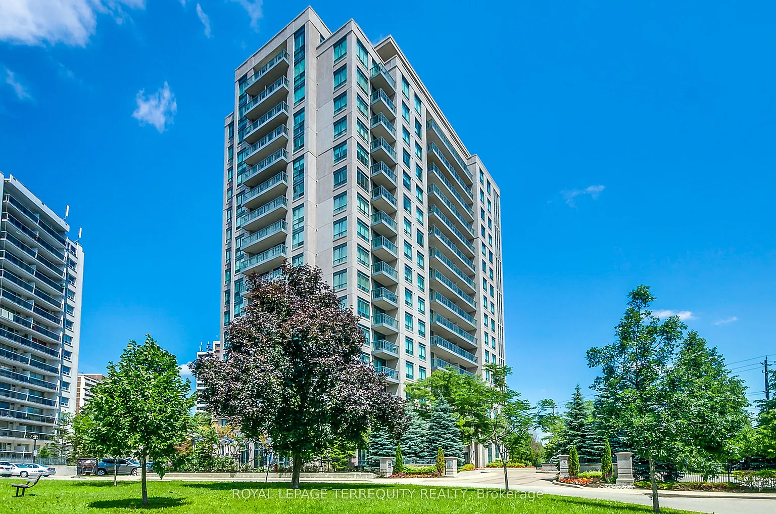 38 Fontenay Ct #604 photo 1