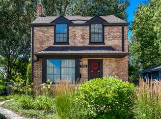 310 N Prairie Ave, Mundelein, IL