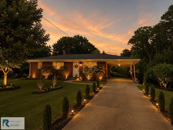 1702 Westover Dr, Danville, VA 24541