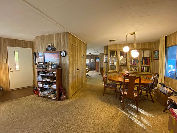 5th image of 18200 Majestic View Dr