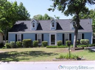 105 New Market Cir, Lexington, SC 29073