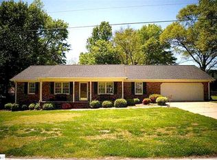 313 Hamby Dr, Greenville, SC 29607