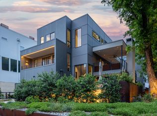 2700 Knight St, Dallas, TX 75219