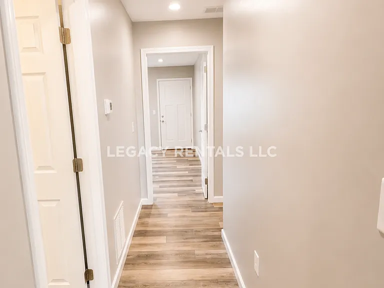 238 Longwood Ln #238 — Photo 6