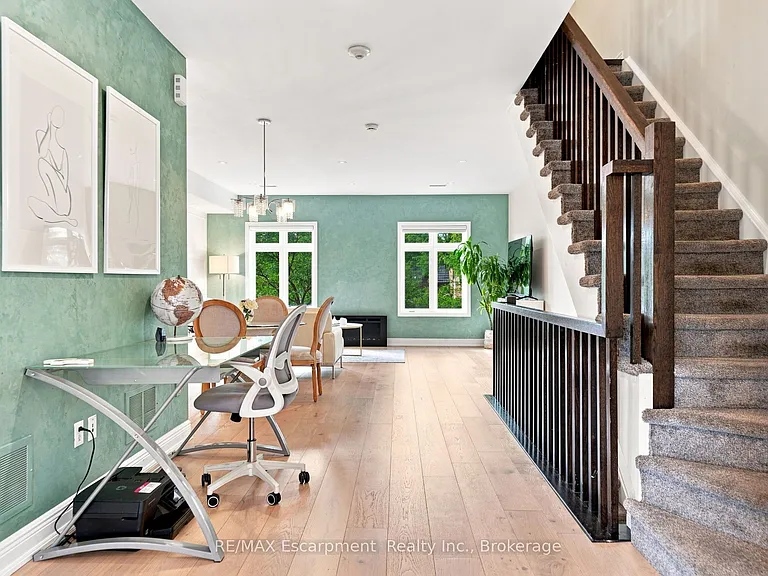 362 Plains Rd E #34 — Photo 5