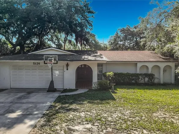 5126 Rolling Hills Ct, Tampa, FL 33617