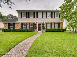 11418 Valley Spring Dr, Houston, TX 77043