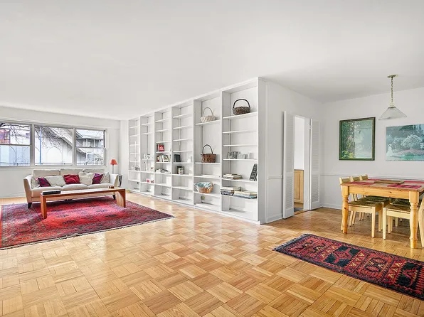 70 E 10th St APT 2H, New York, NY 10003