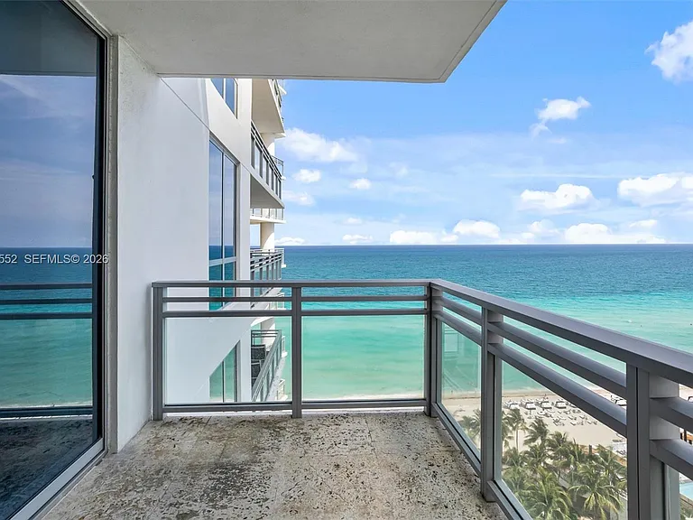 3535 S Ocean Dr #1703 — Photo 3