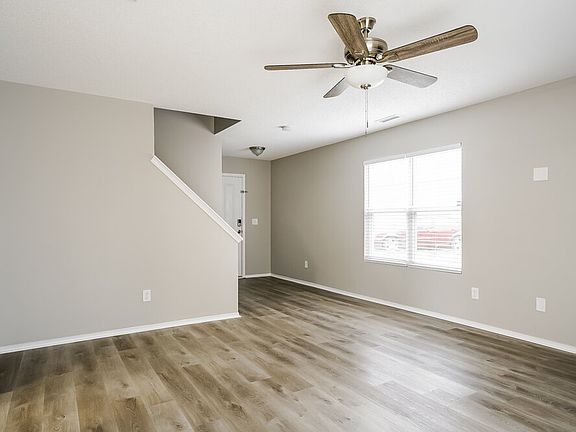 5th image of 1005 Naylor Rd