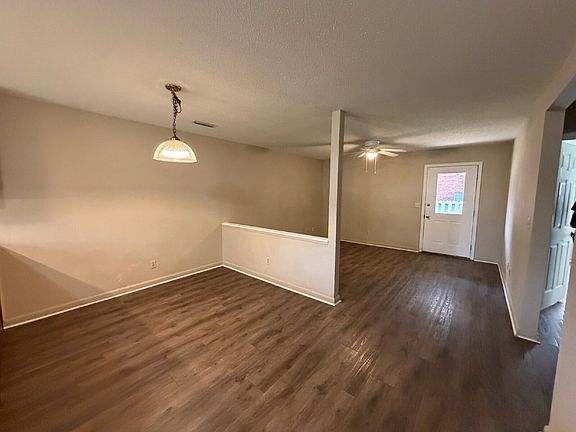 4th image of 1133 Fortner St APT A1
