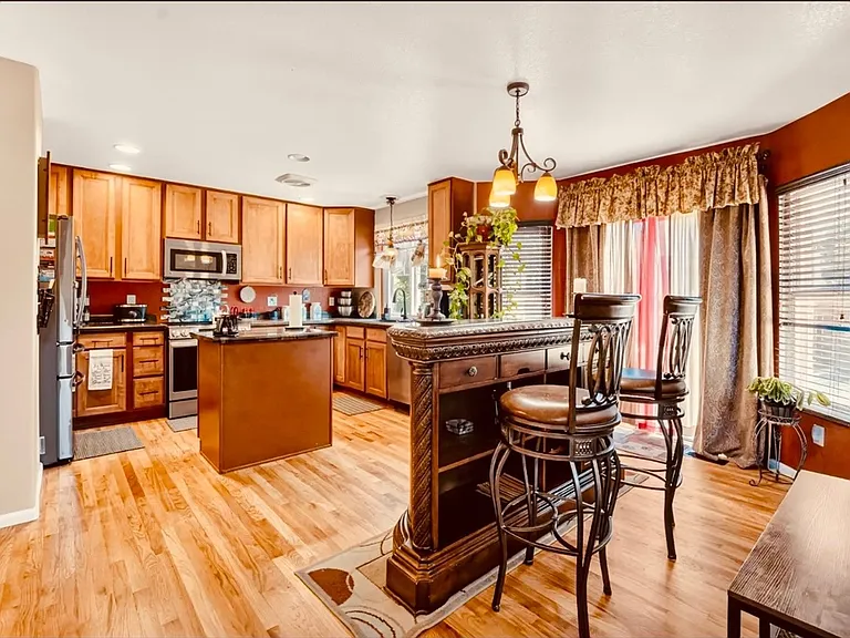 20352 E Lasalle Pl — Photo 16