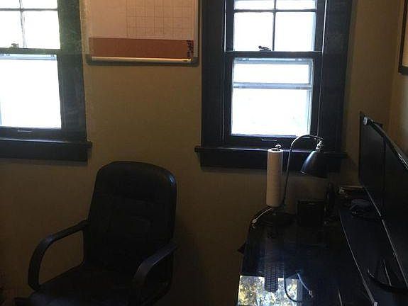 5th image of 207 W 51st Ter APT 2