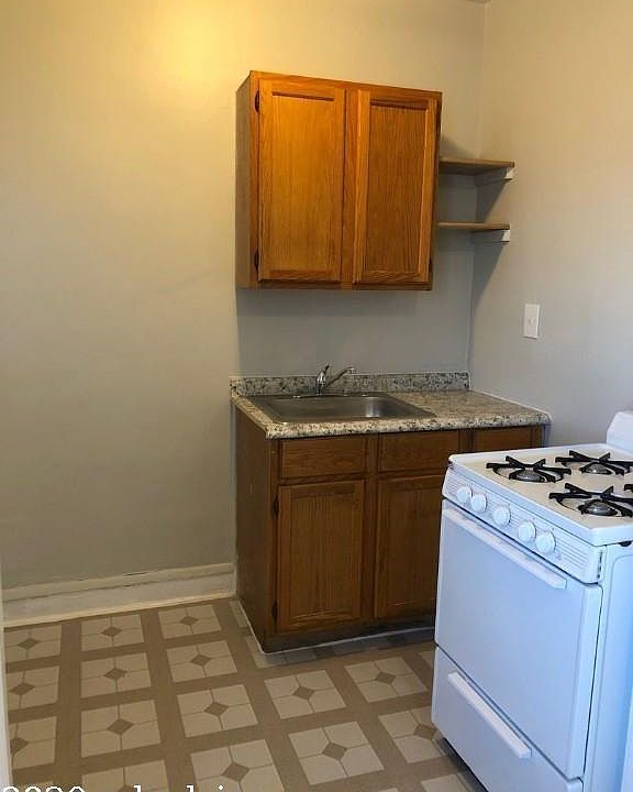 1st image of 3820 N Kedzie Ave #1317
